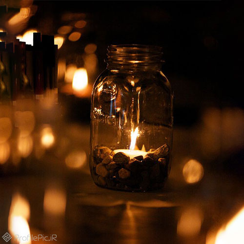 عکس پروفایل مشکی با شمع